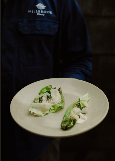spicy chicken mince lettuce cups